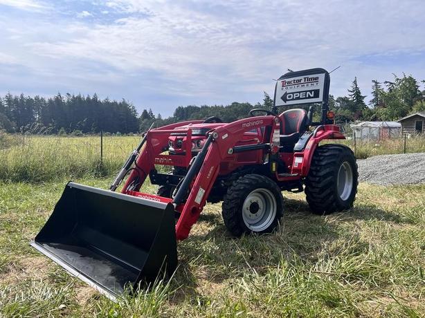 2024 Mahindra 1600 Series 1626 HST image 2