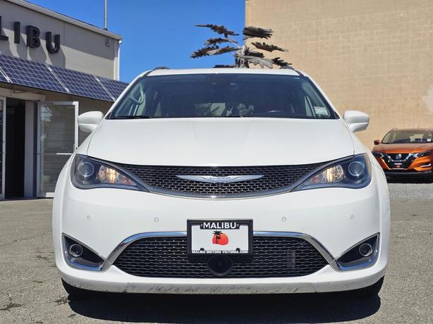 2017 Chrysler Pacifica 4dr Wgn Touring-L Plus image 2