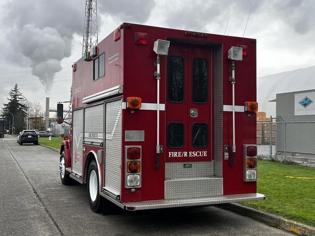 1995 Freightliner FL70 Firetruck With Air Brakes Diesel image 8