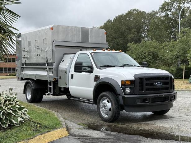 2008 Ford F-450 SD Regular Cab Dually Diesel with 10-Foot Dump Box image 2