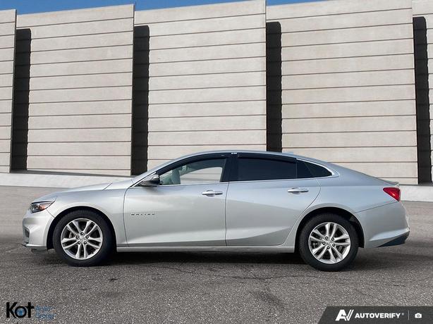 2018 Chevrolet Malibu LT image 3