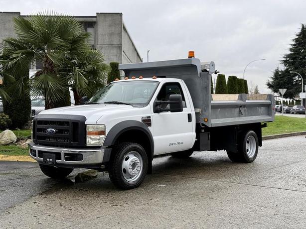 2008 Ford F-550 Regular Cab 2WD 11-Foot Diesel Dump Truck image 5