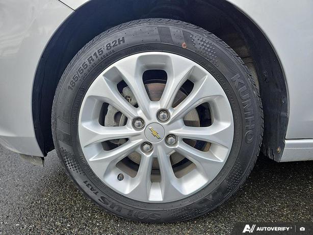 2021 Chevrolet Spark 1LT | Cruise Control | Bluetooth Connectivity! image 6