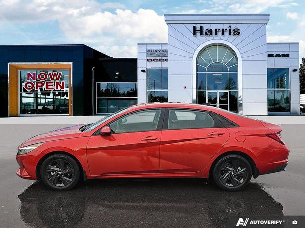 2021 Hyundai Elantra Preferred | No Reported Accidents! image 3