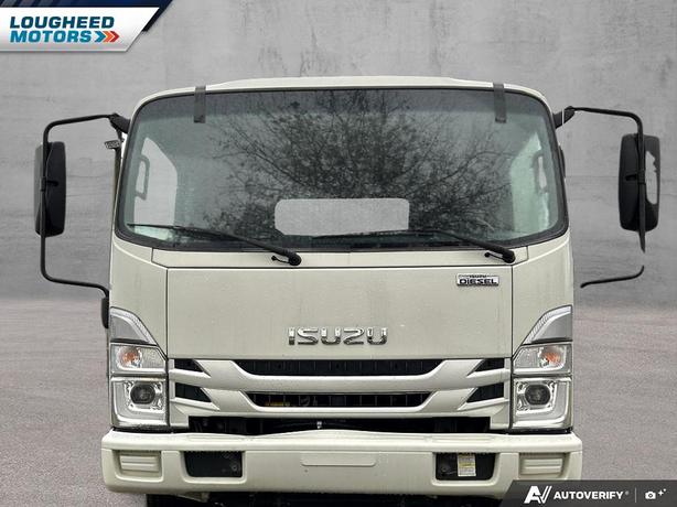 2023 Isuzu NRR image 2