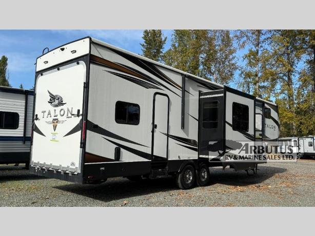 Used 2018 Jayco Talon 413T image 6