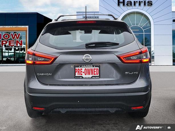 2021 Nissan Qashqai SV AWD | Heated Seats! image 5