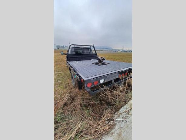 Used 2017 DODGE image 6