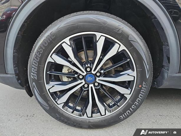 2021 Ford Escape SE AWD | No Reported Accidents! image 6