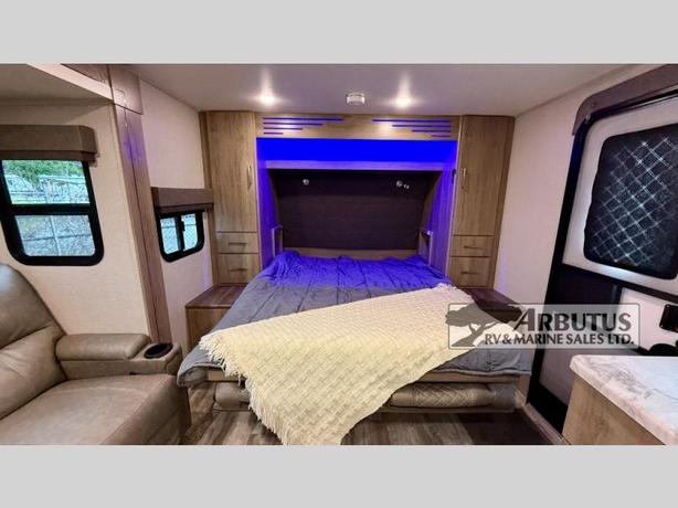 Used 2023 Grand Design Imagine XLS 17MKE image 6