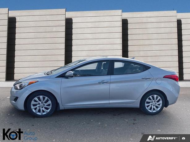2013 Hyundai Elantra GL BLUETOOTH! CRUISE CONTROL! HEATED SEATS! image 3