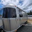 Used 2023 Airstream Flying Cloud 23FB thumbnail image 4