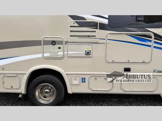 Used 2019 Thor Motor Coach Vegas 25.6 image 8