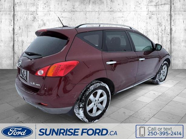 2009 Nissan Murano LE - LUXURY AND PRACTICALITY IN ONE VERSATILE SUV image 5
