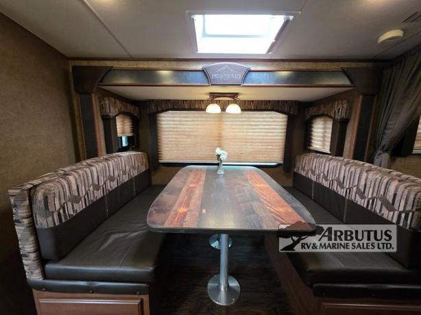 Used 2018 Outdoors RV Creek Side Mountain Series 18RBS image 8