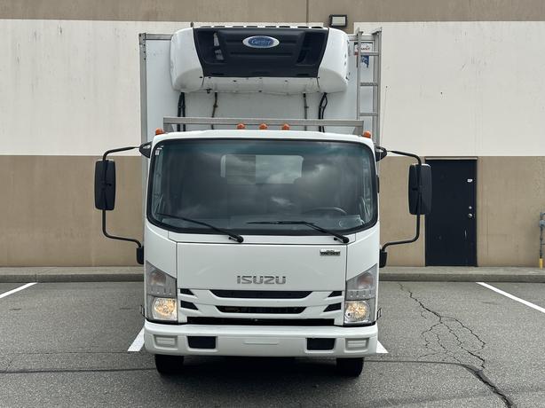 2019 Isuzu NRR image 2