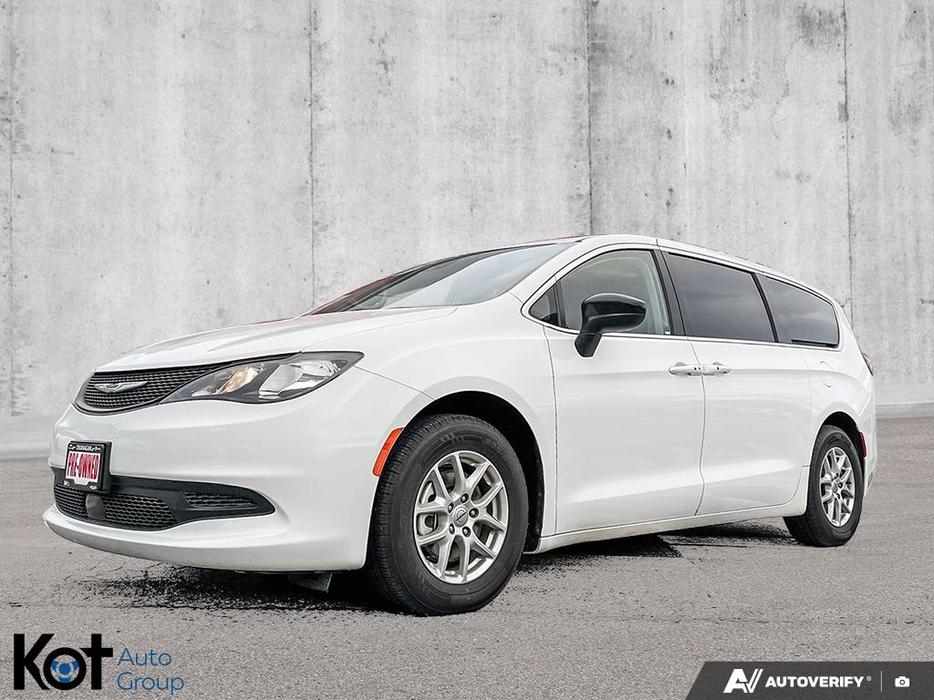 2024 Chrysler Grand Caravan SXT | Stow 'n Go Seats | Remote Start | Power Liftga display photo