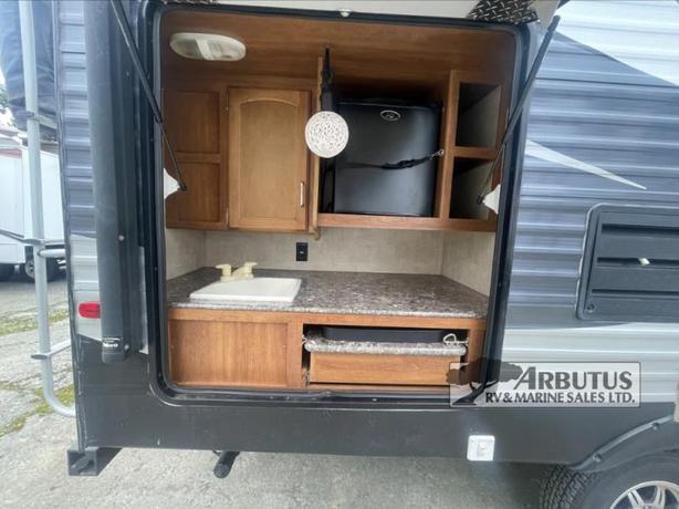 Used 2014 Keystone RV Springdale 225RB image 3