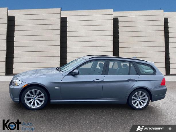2011 BMW 3 Series 1 OWNER,LOW KM X DRIVE 328i,NO ACCIDENTS, GREAT SHAPE! LEATHER image 3
