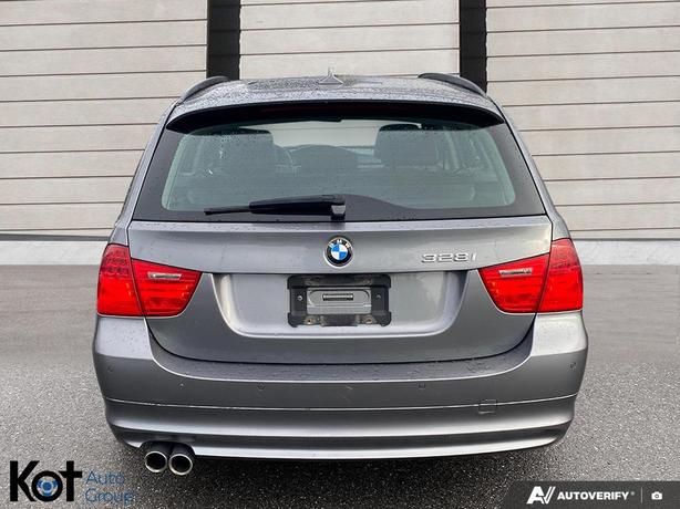 2011 BMW 3 Series 1 OWNER,LOW KM X DRIVE 328i,NO ACCIDENTS, GREAT SHAPE! LEATHER image 5