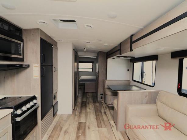 Used 2021 Keystone RV Outback 342CG image 6