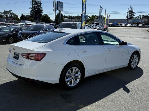 2020 Chevrolet Malibu LT -17" Aluminum Wheels & Power Driver Seat image 6