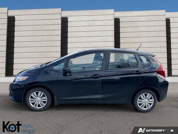 2017 Honda Fit LX MANUAL TRANSMISSION! BLUETOOTH! image 3