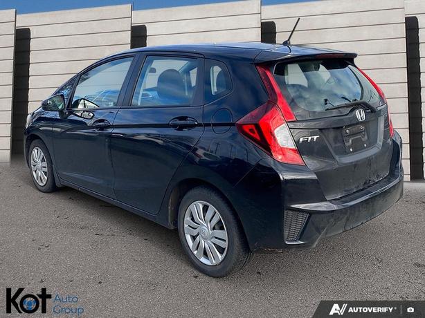 2017 Honda Fit LX MANUAL TRANSMISSION! BLUETOOTH! image 4