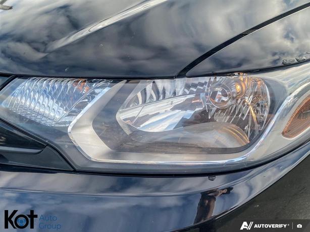 2017 Honda Fit LX MANUAL TRANSMISSION! BLUETOOTH! image 7