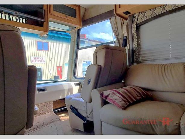 Used 2010 Damon Daybreak 3270 image 8