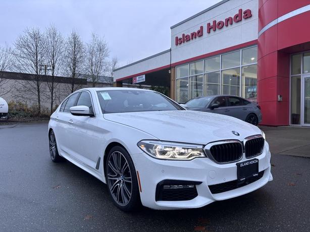 2018 BMW 5 Series 540i Xdrive image 1