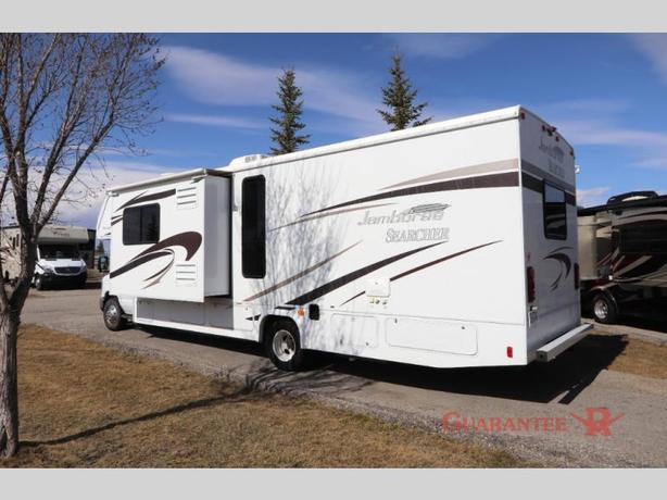 Used 2014 Fleetwood RV Jamboree Searcher 31M image 6