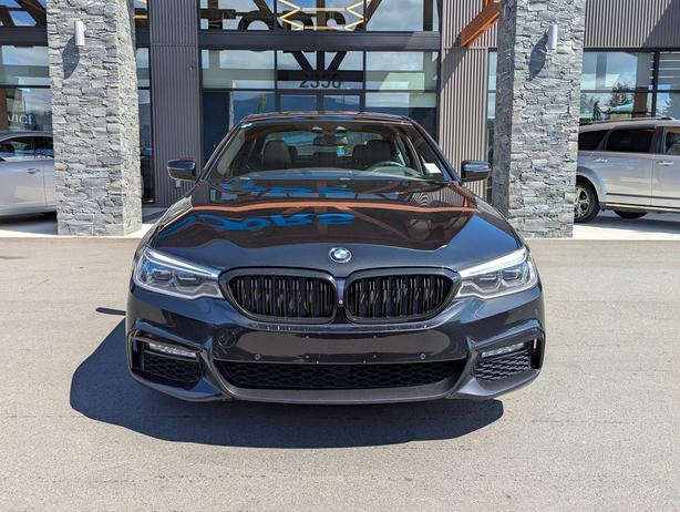 2018 BMW 5 Series 540i xDrive - No Accidents, Sunroof, Heated Seats image 3