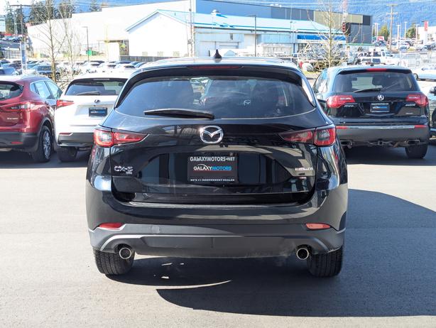 2025 Mazda CX-5 GS - No Accidents, AWD, Heated Seats image 7