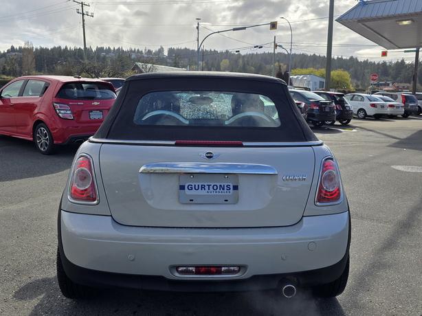 2014 Mini Convertible image 6
