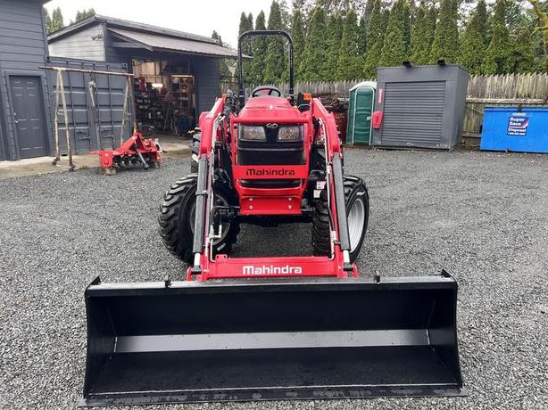 2024 Mahindra 5100 Series 5145 Shuttle image 2