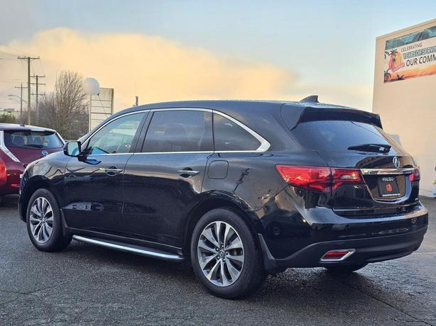 2016 Acura MDX SH-AWD with Navigation Package image 4