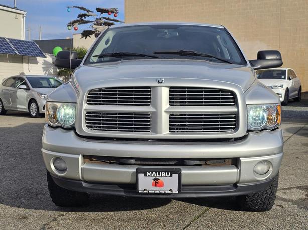 2004 Dodge RAM 1500 2WD Quad Cab 6.3 Ft Box SLT image 2