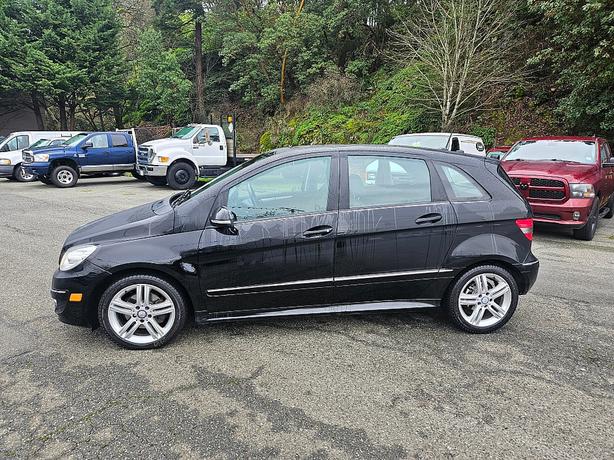 2011 Mercedes-Benz  B 200 image 5