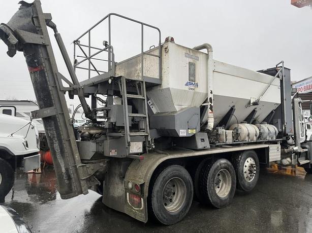 2023 Mack Granite C60 Cement Tech Cement Mixture Truck Diesel Air Brakes image 6