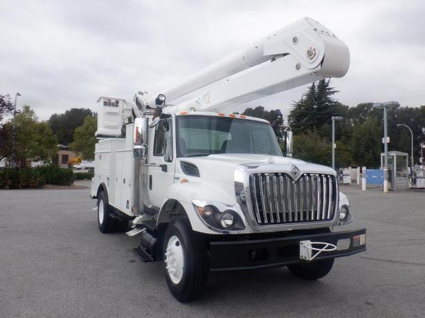 2009 International 7400 Workstar Bucket Truck With Air Brakes Diesel image 7
