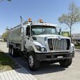 2009 International 7500 4400USG Fuel Tanker Truck With Air brakes Diesel thumbnail image 2