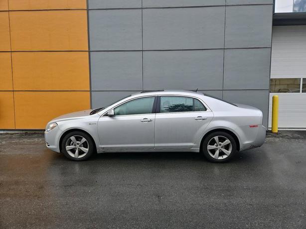 2009 Chevrolet Malibu Hybrid image 3