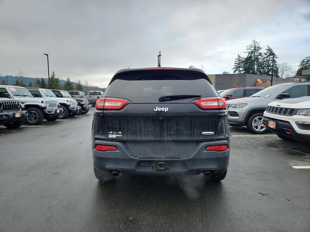 2014 Jeep Cherokee North 4WD | Power Sunroof | Cruise Control! image 5