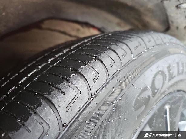 2021 Hyundai Elantra Preferred | No Reported Accidents! image 7