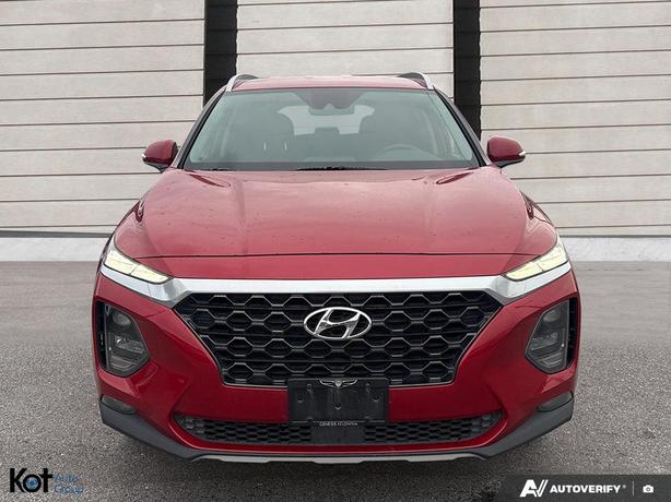 2019 Hyundai Santa Fe Preferred ! HEATED SEATS! POWER DRIVERS! BACKUP CAMERA! image 2