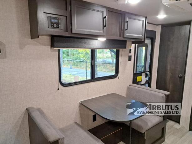 Used 2022 Jayco Jay Flight SLX 7 195RB image 8