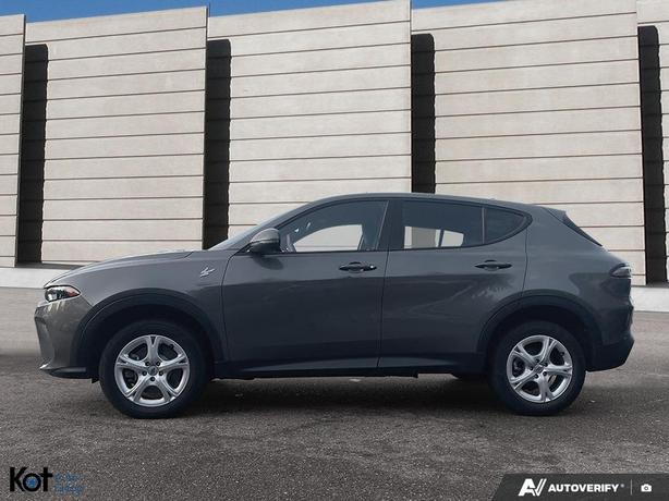 2023 Dodge Hornet GT image 3