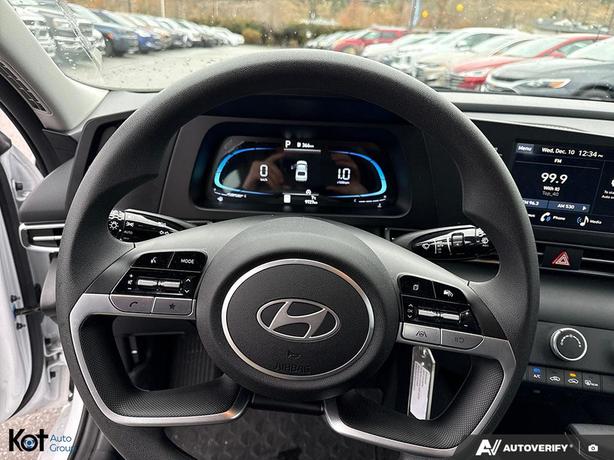 2025 Hyundai Elantra Essential image 6