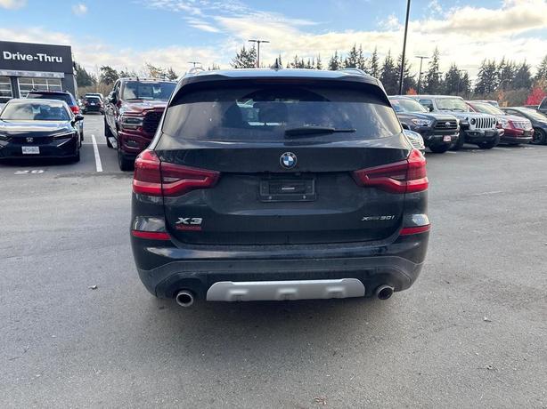 2019 BMW X3 xDrive30i | Sunroof | Heated Seats! image 5